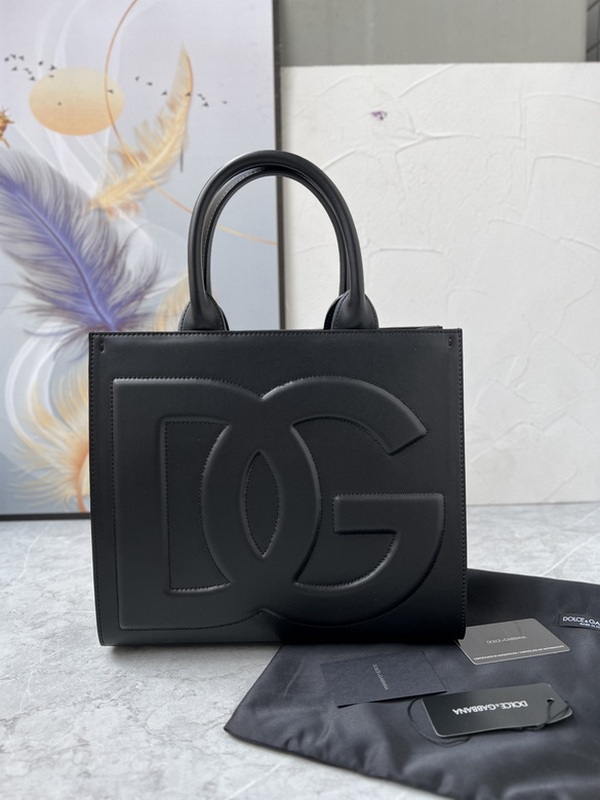 D&G Handbags 10